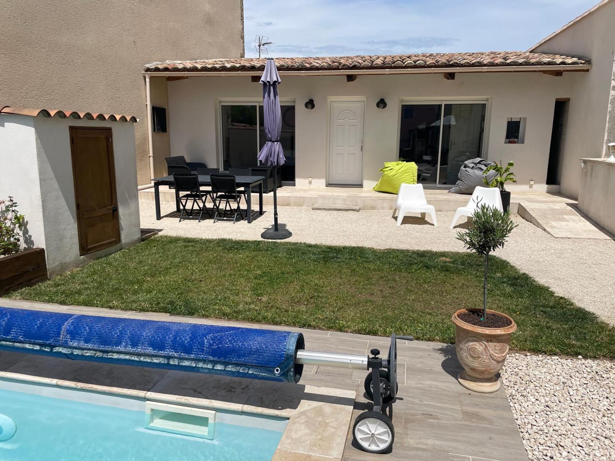 Moderne Proche Centre Village *